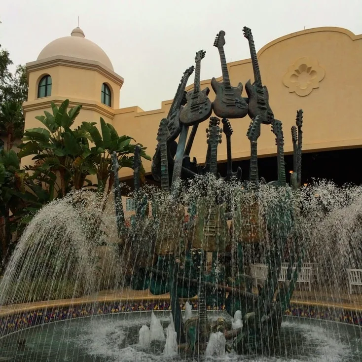 hard rock hotel orlando fountain