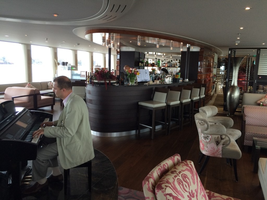 AmaCerto AmaWaterways Bar