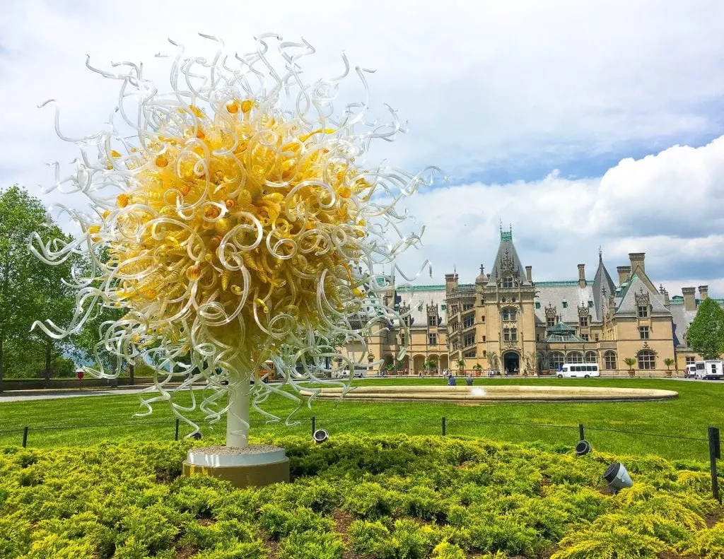 Sun glass Chihuly sculpture outside of Biltmore Estate