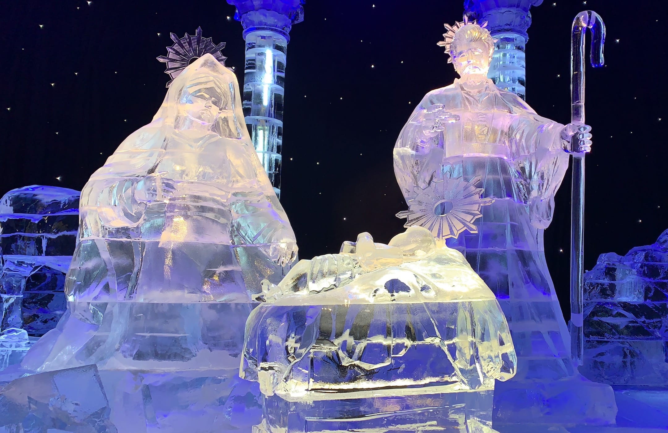 Nativity carved from Ice Gaylord Palms