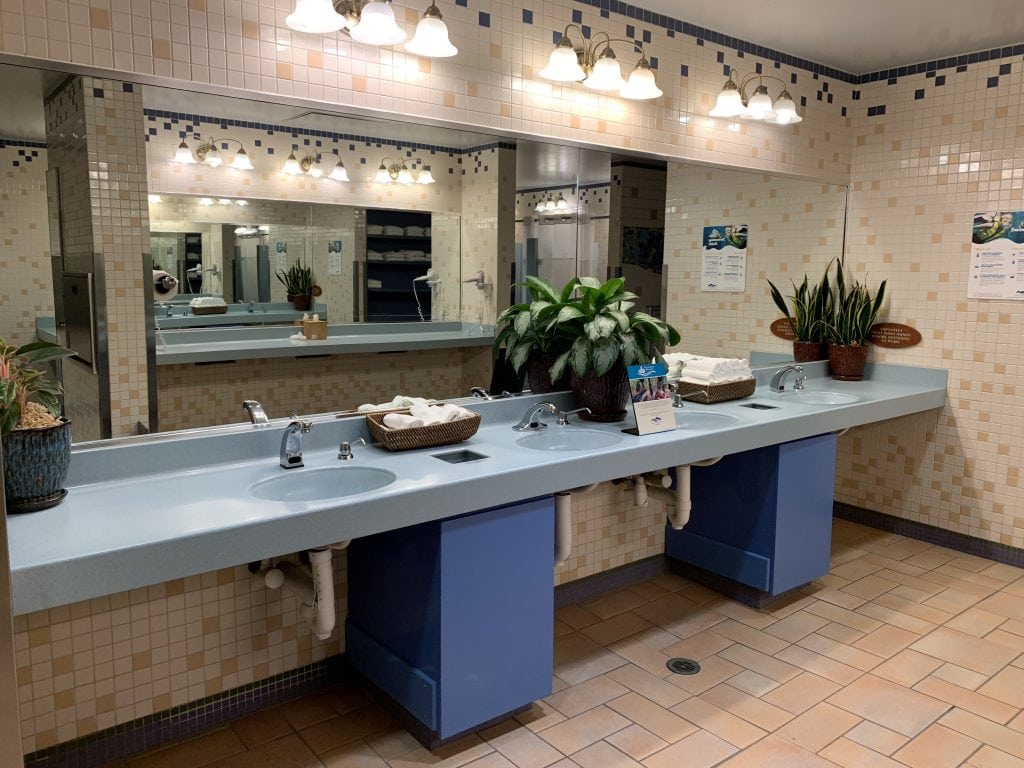 sinks in Discovery Cove bathroom