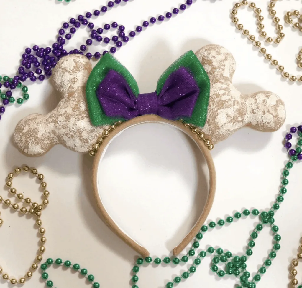 disney Minnie Mouse ears with beignets