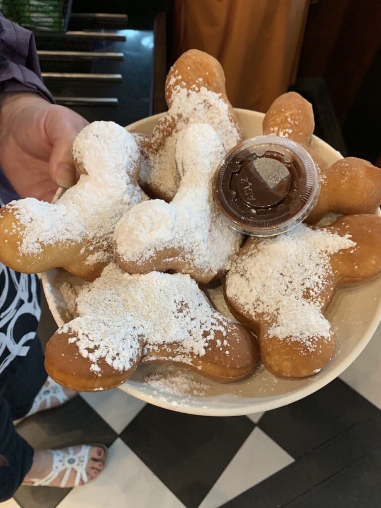 Mickey Mouse beignets