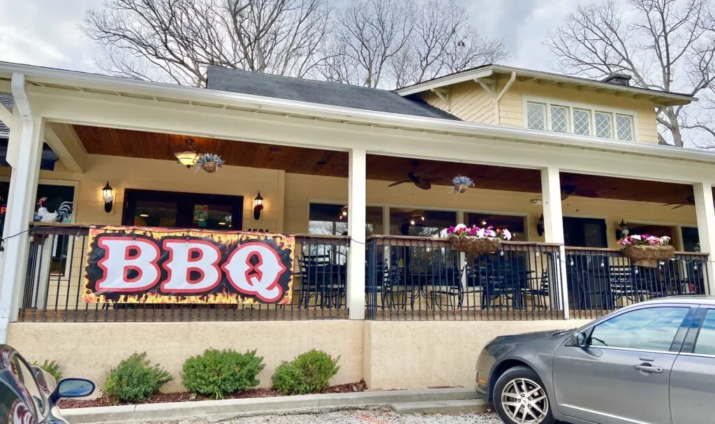 exterior of flat rock wood room restaurant in hendersonville