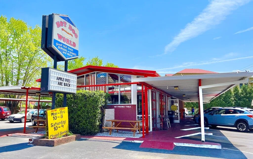 hot dog world restaurant exterior hendersonville nc