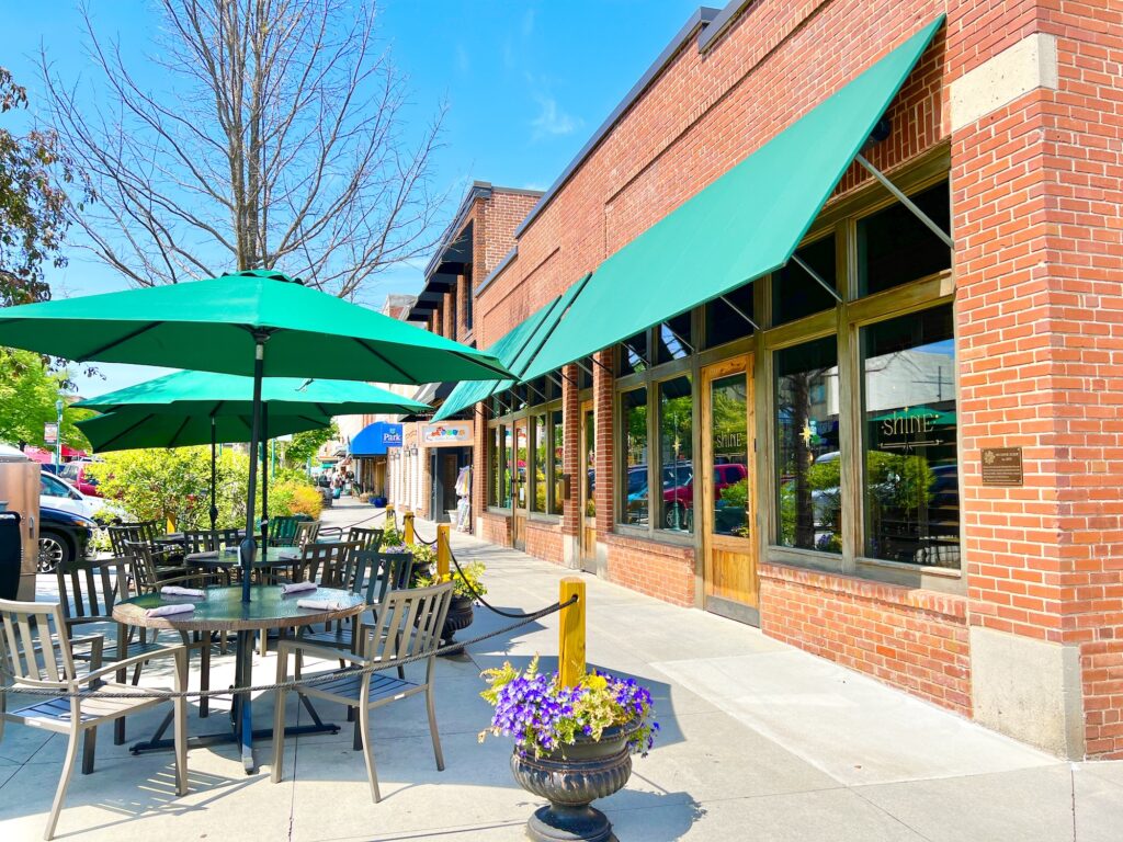 exterior and patio dining of Shine Restaurant in Hendersonville NC