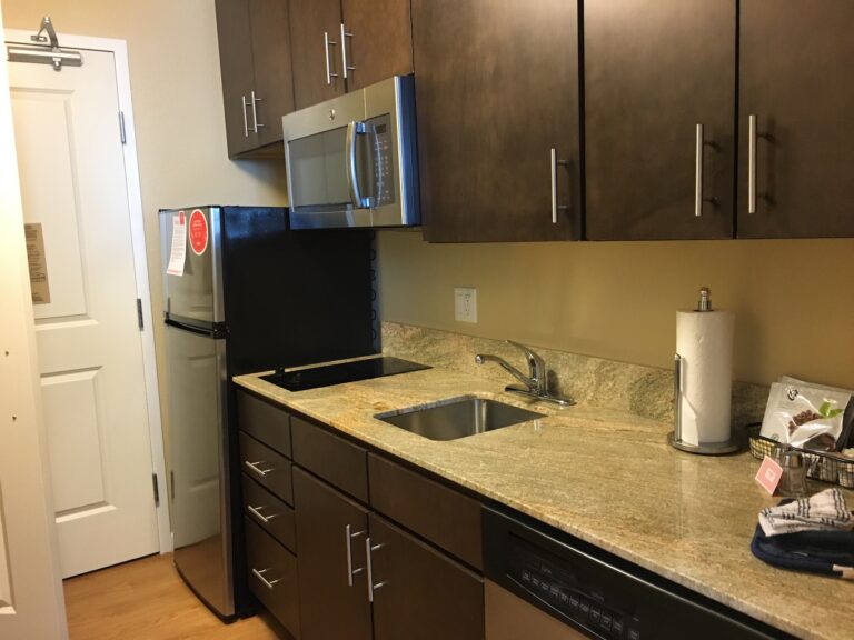 hotel kitchenette