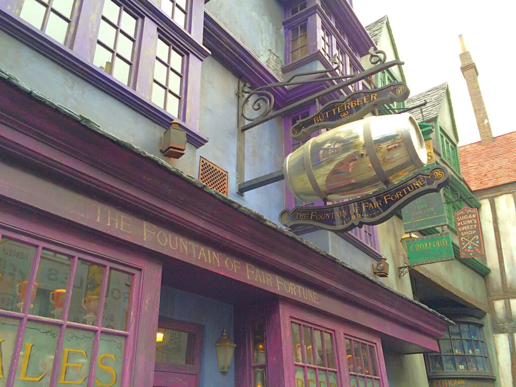 exterior of the fountain of fair fortune bar in Wizarding World of Harry Potter