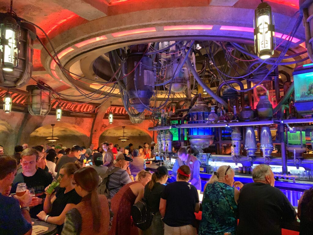 interior of Ogas Cantina Star Wars