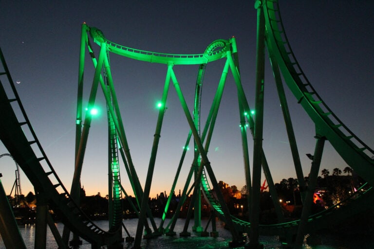 hulk roller coaster tracks at night