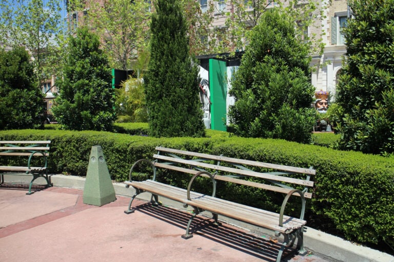 park benches in smoking section at Universal Studios Florida in Orlando