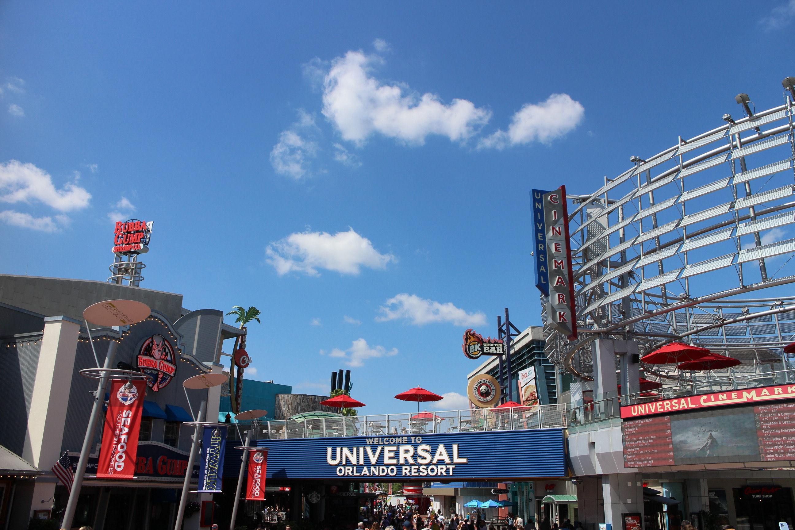 Welcome To Universal Orlando Sign 